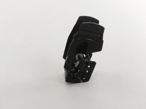 雨刮配件注塑模具廠，五金配件注塑廠，雨刮器生產(chǎn)廠家